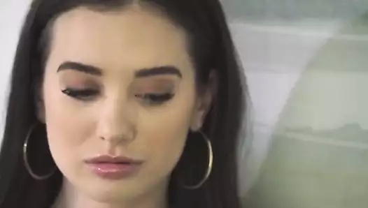 Hafta Sonu Nişanlısını Zenci Jigolosuyla Boynuzluyor