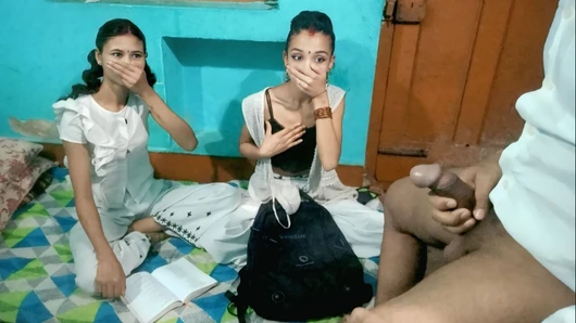 Özel Hocanın Yarrağının Tadına Bakan Hintli Öğrenciler