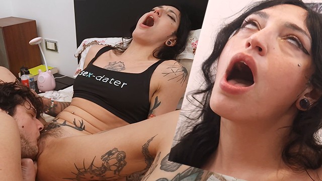 Tamamen Kadınsı Zevk: vajina yalama, orgazma kadar boşalma, kadın orgazmı