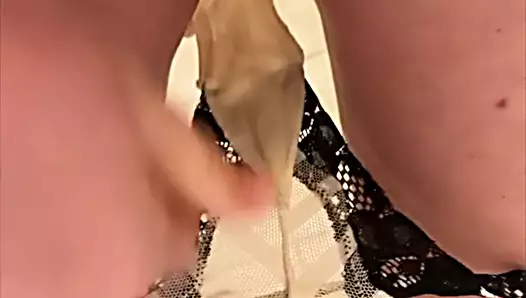 karısı evde gelir ve kocasını geri almak için kullanılır - özensiz saniye