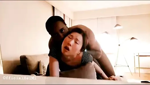 geleneksel Çinli kadınlar bbc için ağlıyor