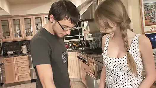 faye reagan fena güzel amcık penis ile dolu