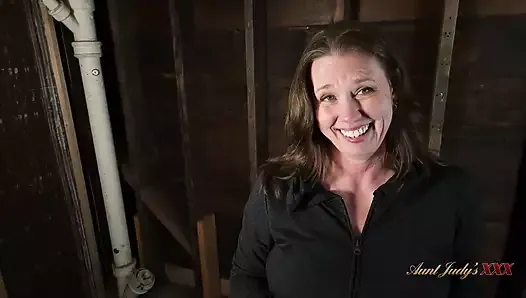 AuntJudysXXX - büyük memeli Olgun Amatör Sonbahar Tamirci seksi