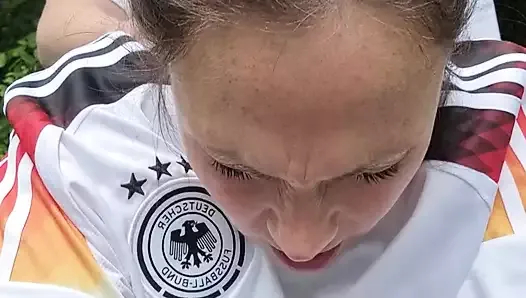 Hamile Alman futbol anne seksi içinde the 9month dışında