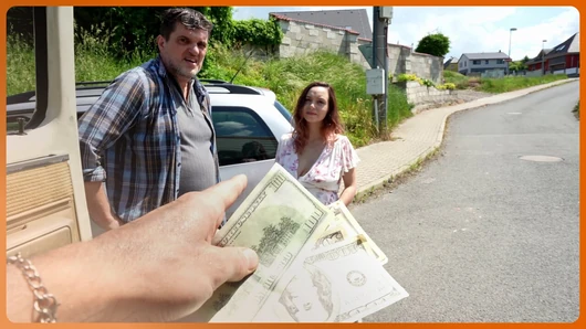 Para İçin Hamile Karısını Devasa Yarrağa Veriyor